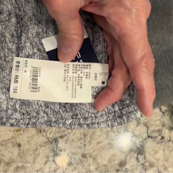 GAP Kids Gray and White Joggers - Picture 6 of 7